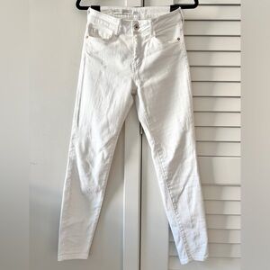 Pilcro white ankle-length skinny jeans (size 26)